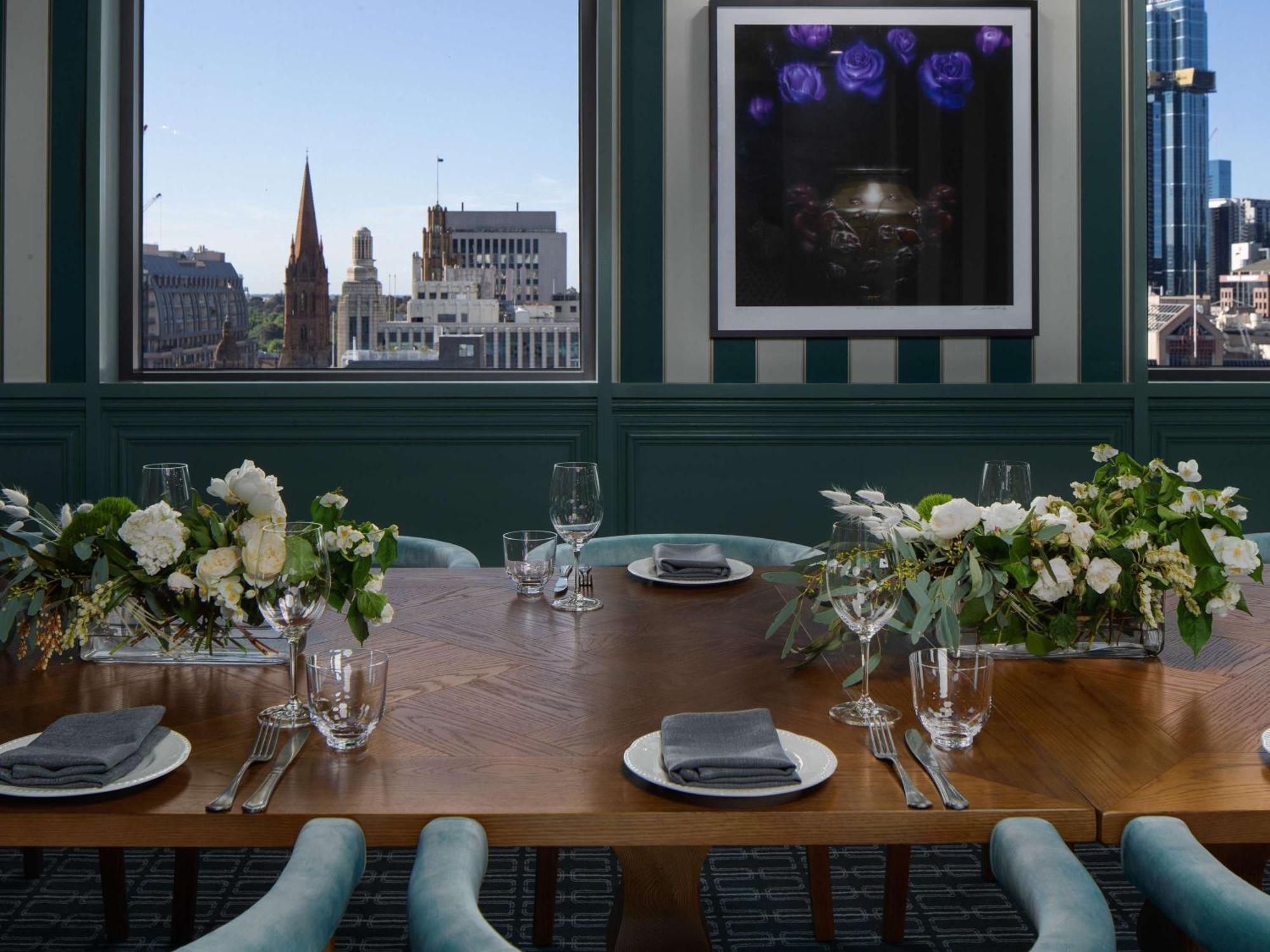 Pullman Melbourne City Centre Buitenkant foto The Club's private dining room