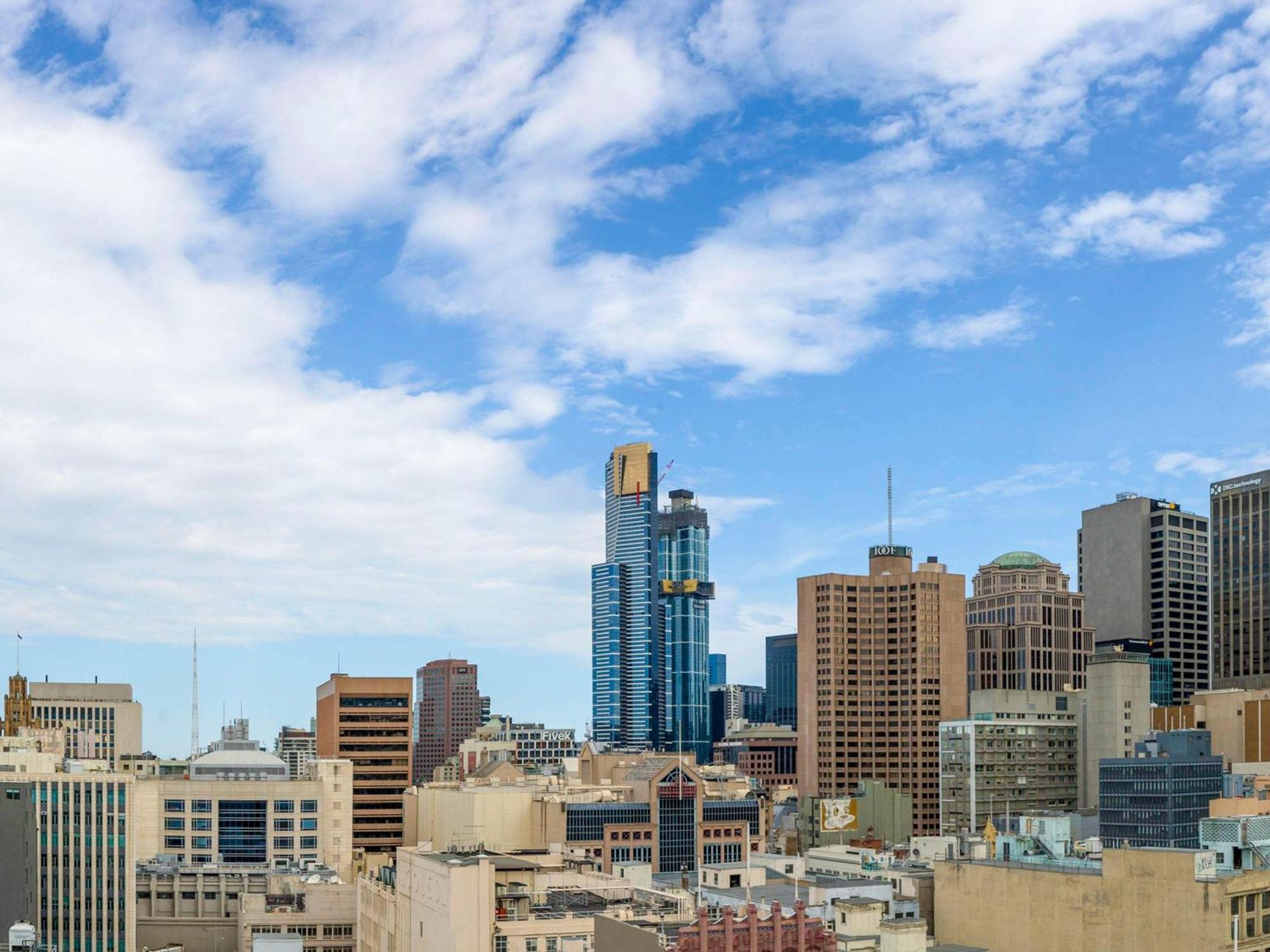 Pullman Melbourne City Centre Buitenkant foto Skyline of Perth
