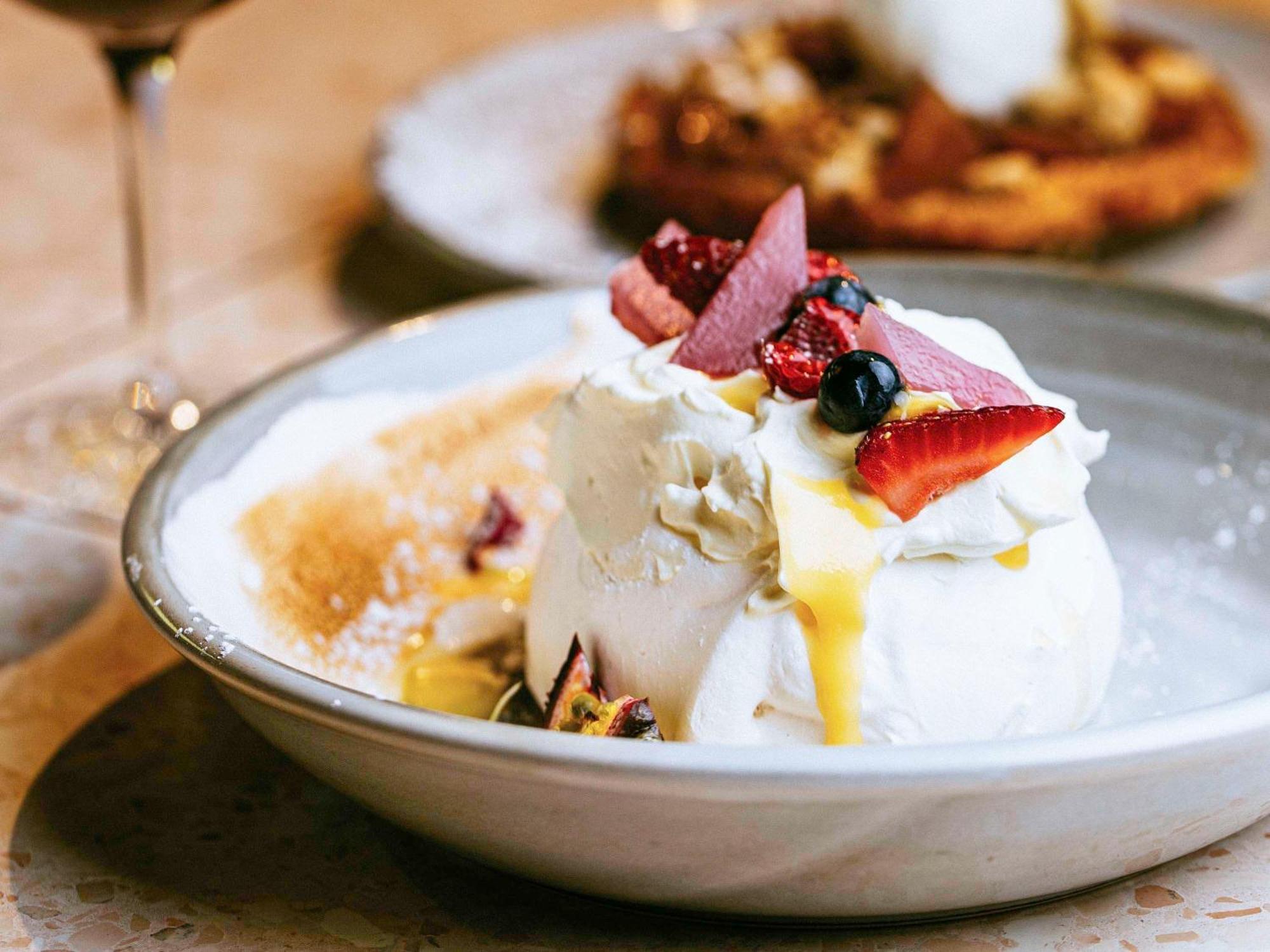 Pullman Melbourne City Centre Buitenkant foto A dessert
