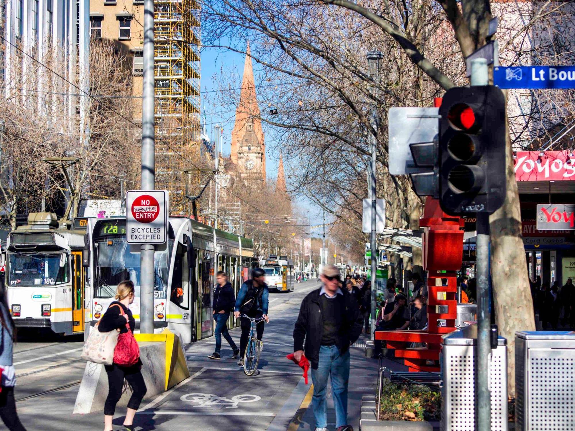 Pullman Melbourne City Centre Buitenkant foto The Melbourne CBD is the most densely populated area in Australia.